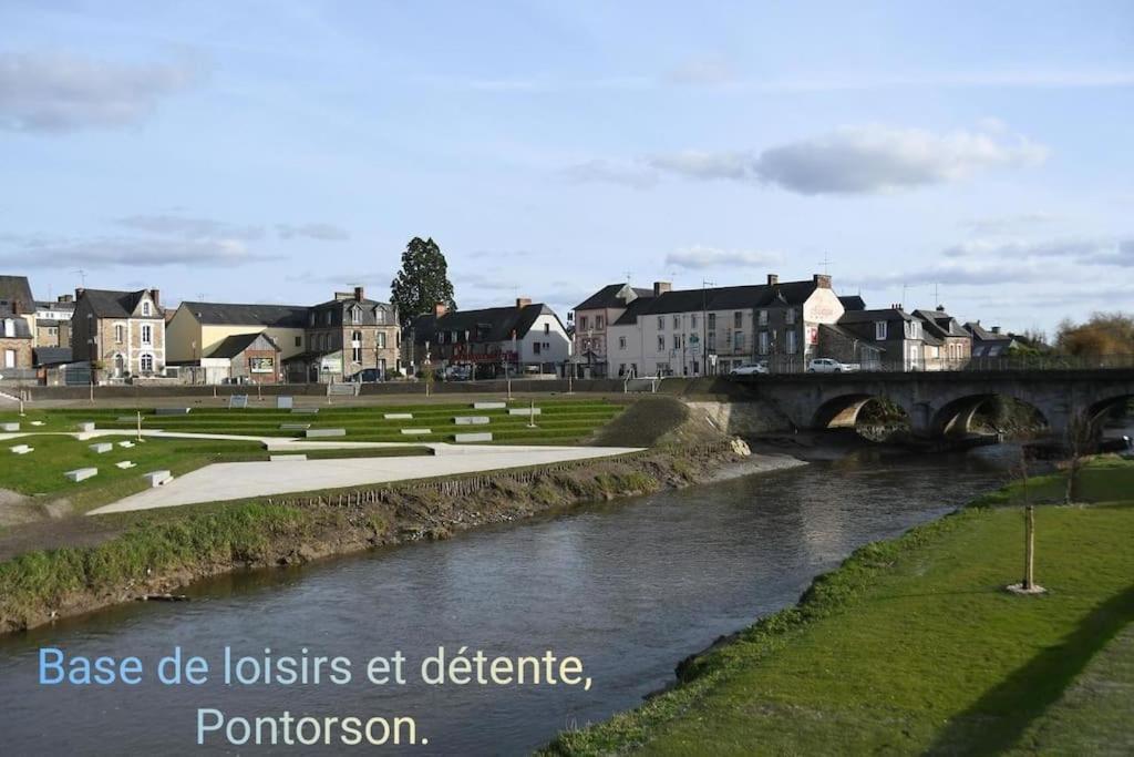 Maison Proche Du Mont Saint Michel Pontorson Exteriör bild